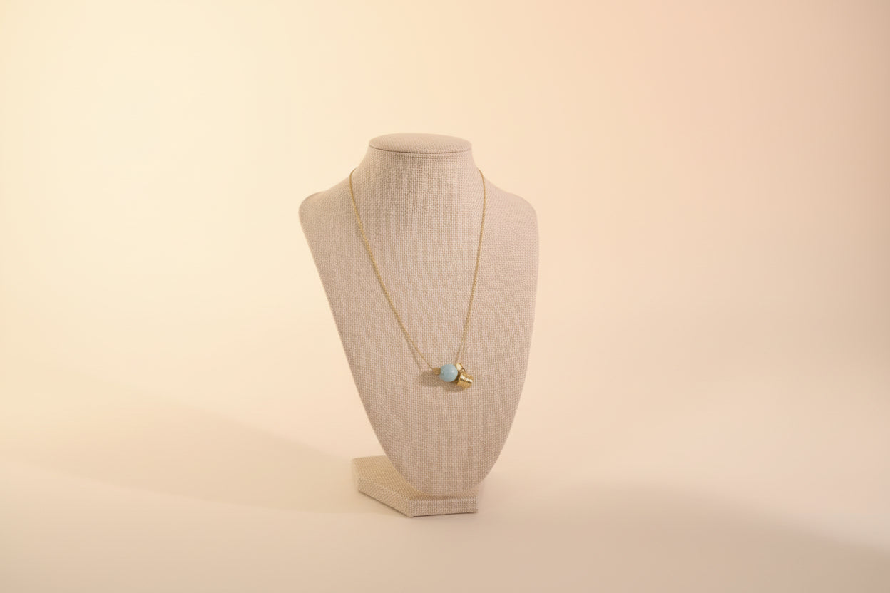 Cadena Coffee Love – Taza de Café, Larimar y Corazones