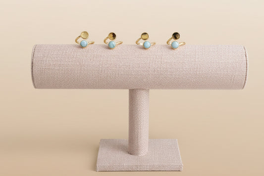 Anillo Cruzado de Ámbar y Larimar – Ajustable