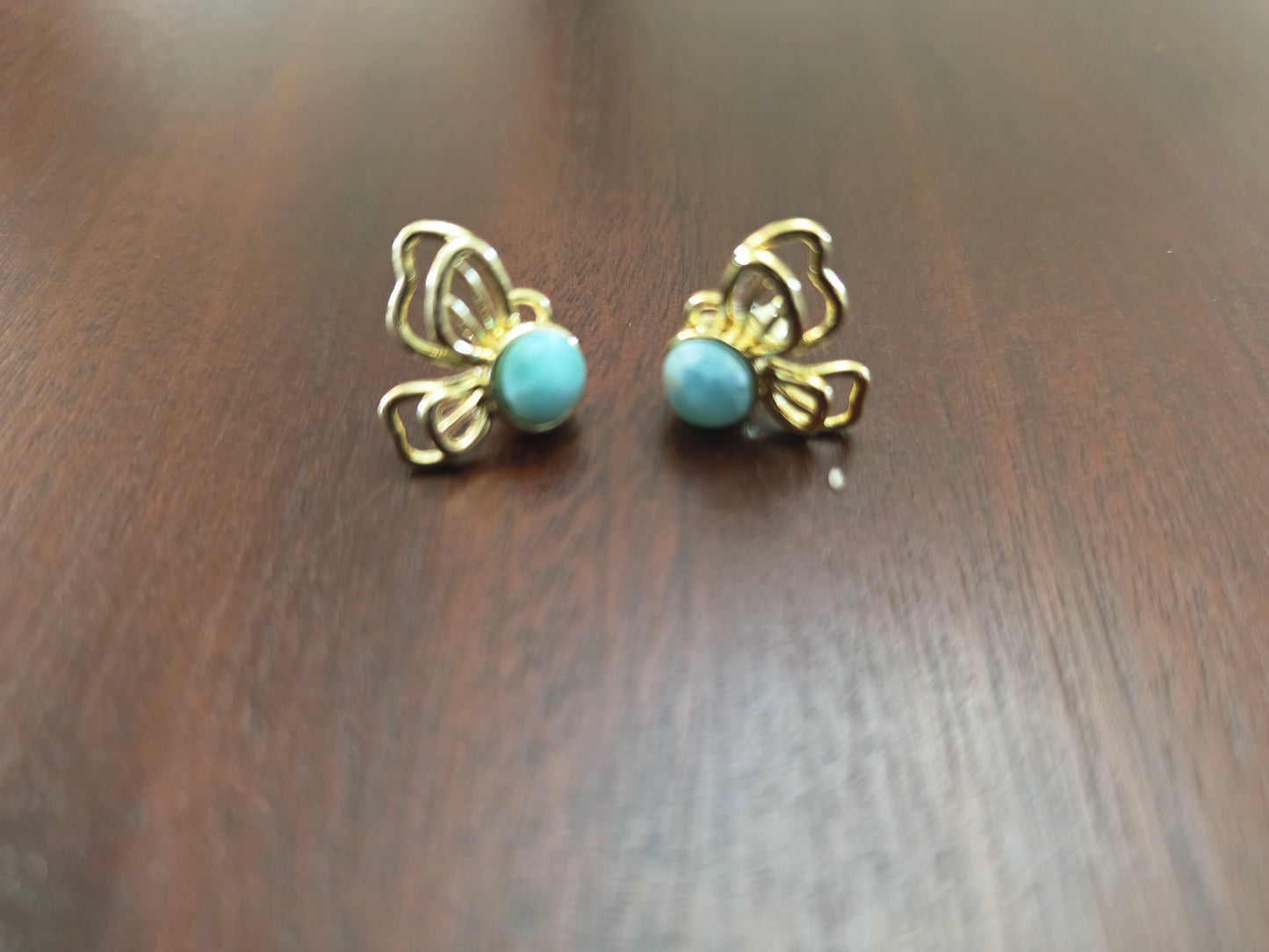 Aretes Mariposa y Larimar
