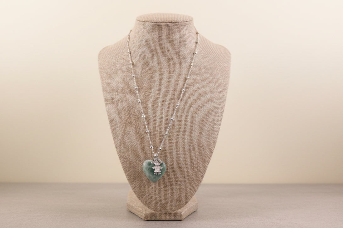 Cadena de Plata 925 con Dije de corazon de Larimar y Niña de plata