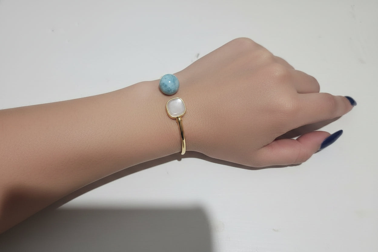 Pulsera con Apliques | Gold Appliqué Bracelet