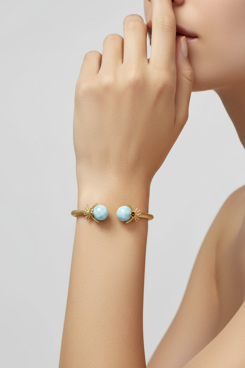 Dominican Larimar Bracelet – Gold Plated | Pulsera de Larimar Dominicano – Chapada en Oro