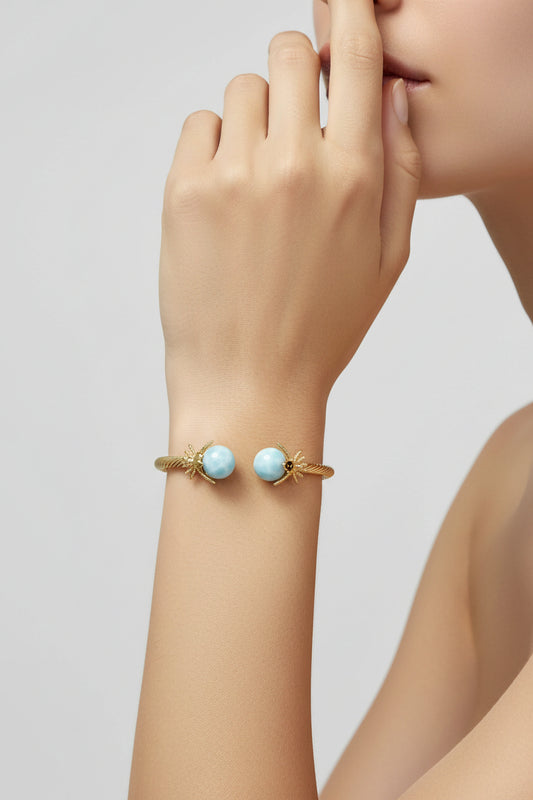 Dominican Larimar Bracelet – Gold Plated | Pulsera de Larimar Dominicano – Chapada en Oro
