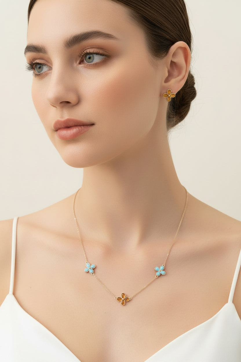 Cadena y Aretes Flor de Bayahibe